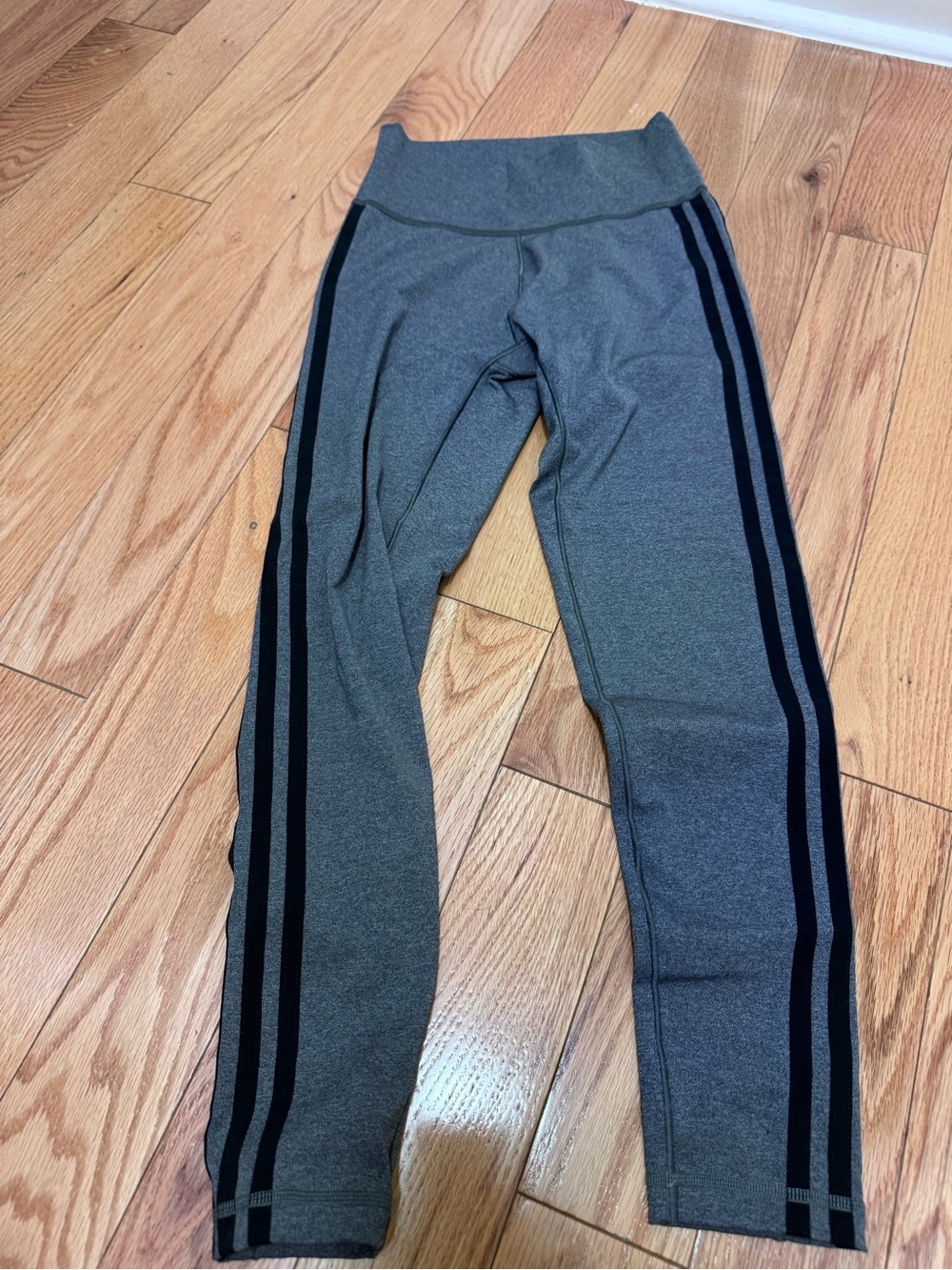 Heather Gray Active Leggings with Black Side Stripes